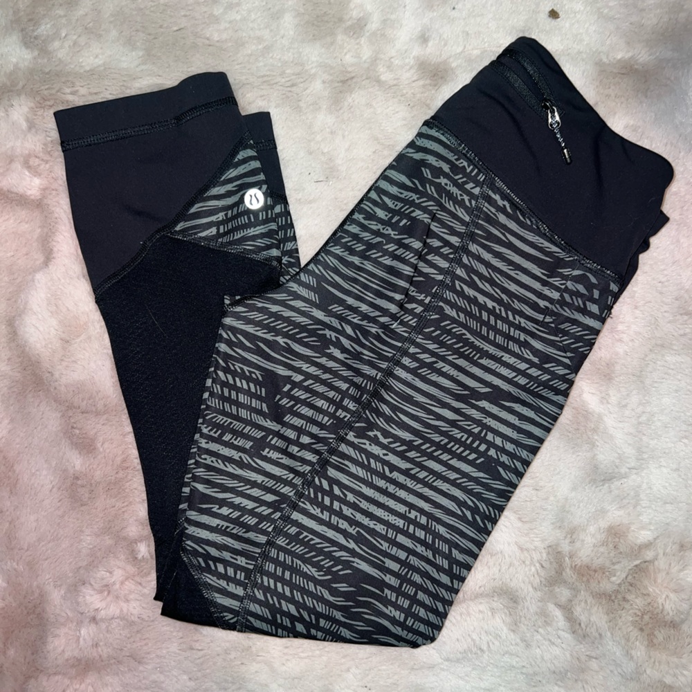 Womens Cropped Lululemon Leggings, 4
